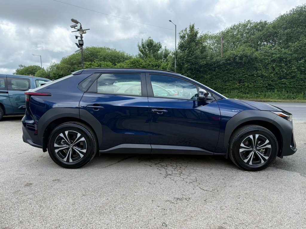 Toyota bZ4X Suv Blue #2