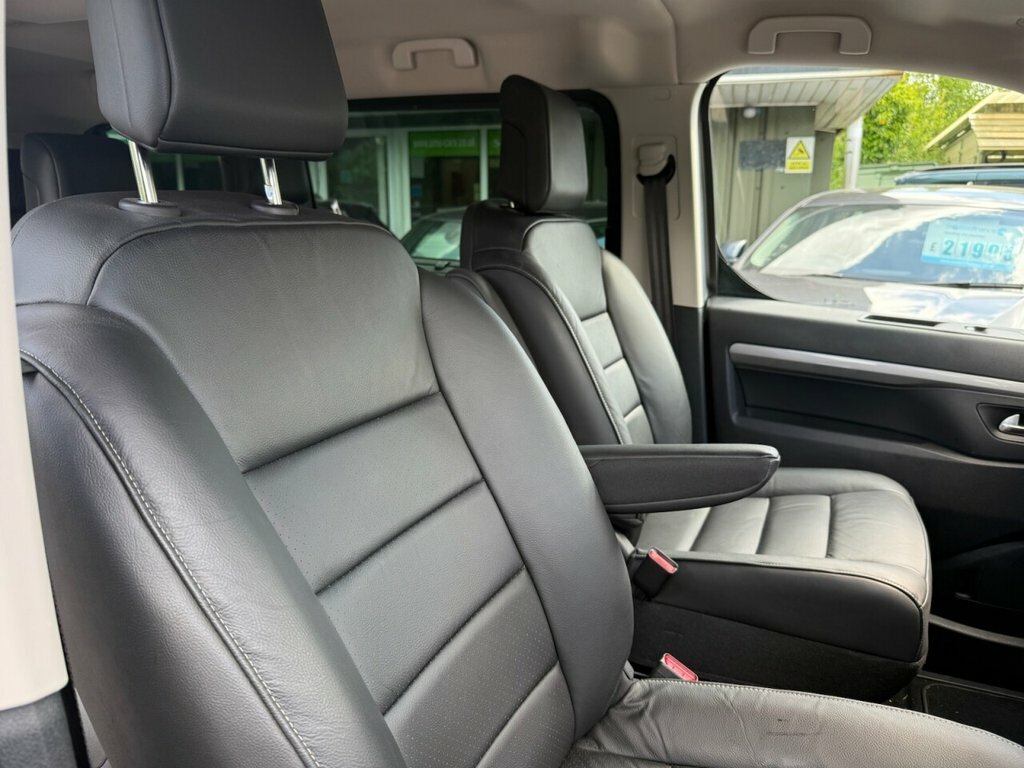 Peugeot e-Traveller Mpv Grey #8