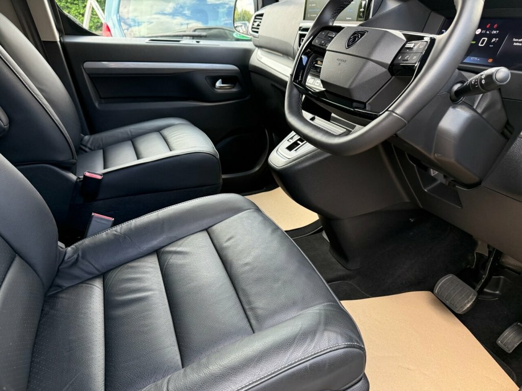 Peugeot e-Traveller Mpv Grey #46