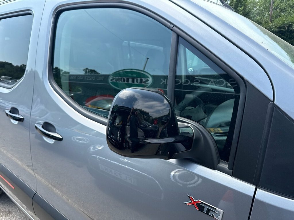 Citroen e-Berlingo 100Kw Max M 52Kwh Blue #46