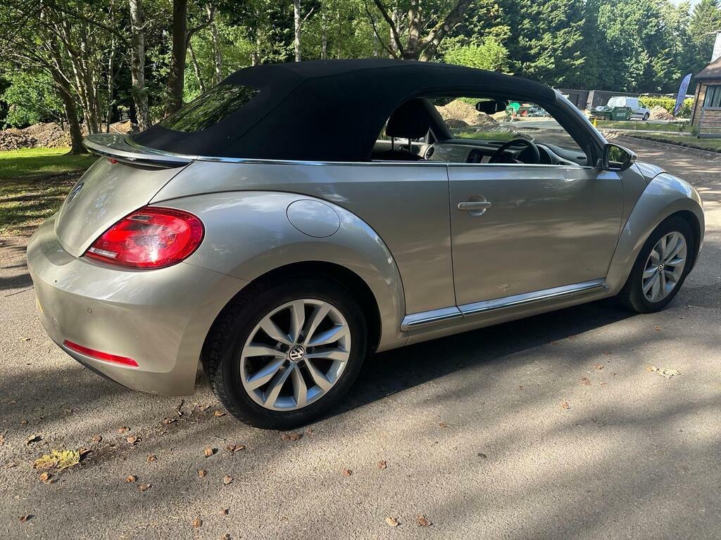 Volkswagen Beetle 1.6 Tdi Bluemotion Tech Design Cabriolet Dsg Euro Silver #5