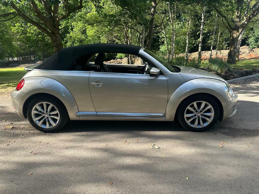 Volkswagen Beetle 1.6 Tdi Bluemotion Tech Design Cabriolet Dsg Euro Silver #4