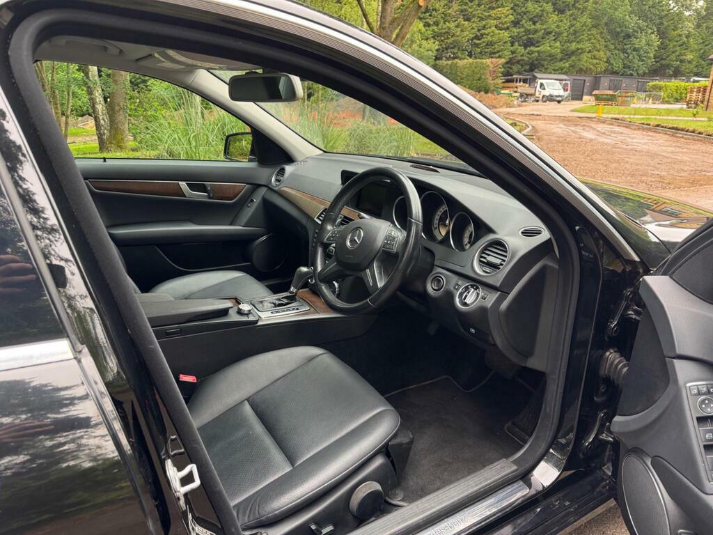 Mercedes-Benz C Class Silver Silver #31