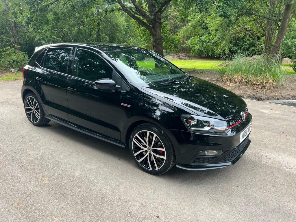 Volkswagen Polo 1.0 75 Match Black #3