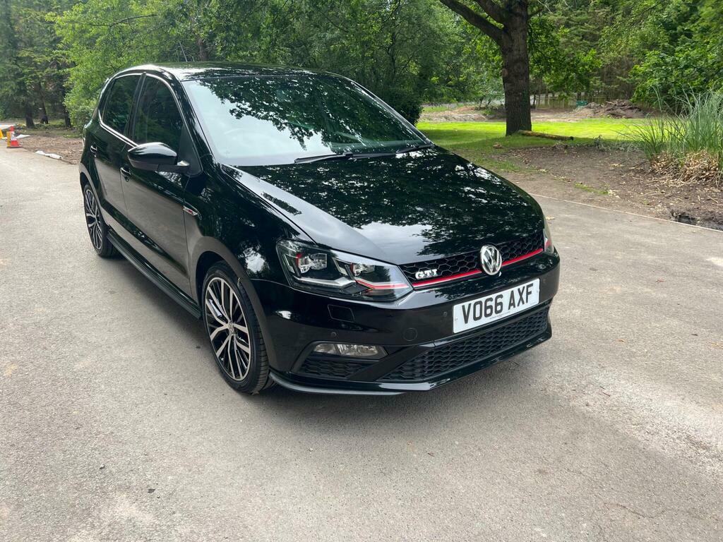 Volkswagen Polo 1.0 75 Match Black #2