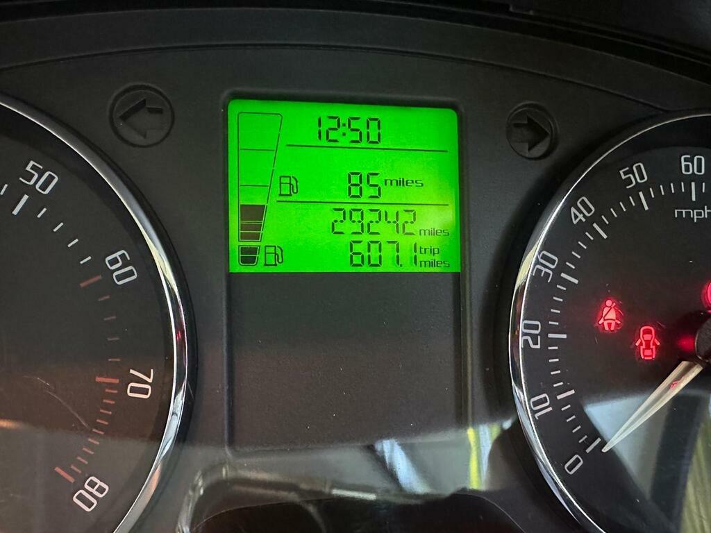 Skoda Fabia 1.2L Se Silver #12