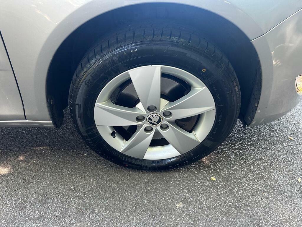 Skoda Fabia 1.2L Se Silver #6