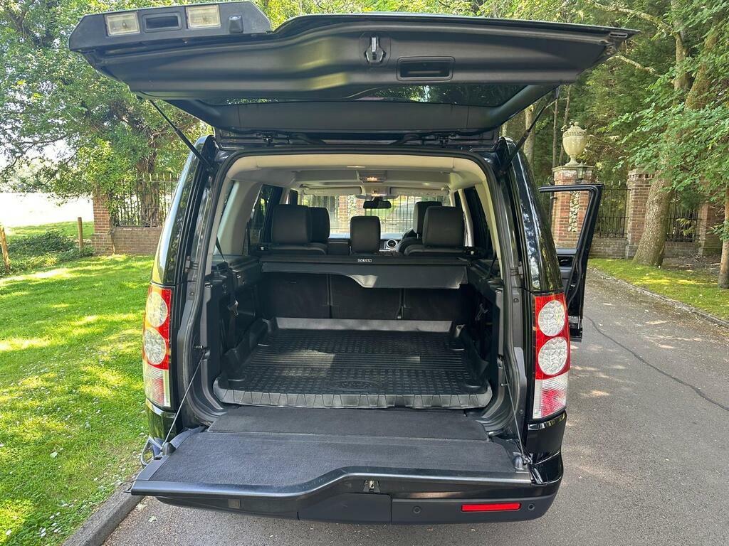 Land Rover Discovery 4 3.0 Sd V6 Hse 2013 Black #18