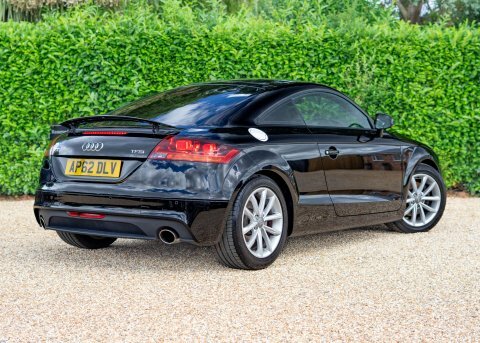 Audi TT Tfsi Sport 2-Door White #4