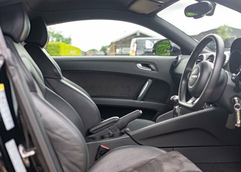 Audi TT Tfsi Sport 2-Door White #7