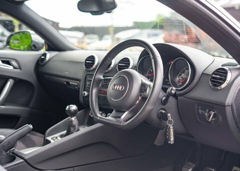 Audi TT Tfsi Sport 2-Door White #3