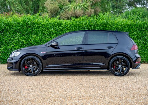 Volkswagen Golf 2.0 Golf Gti Black #6