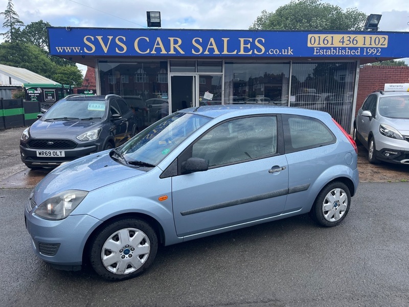 Ford Fiesta 1.25 Style Climate Hatchback Blue
