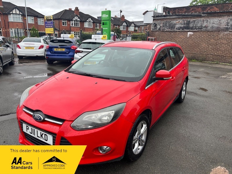 Ford Focus 1.6 Zetec Estate Red #4