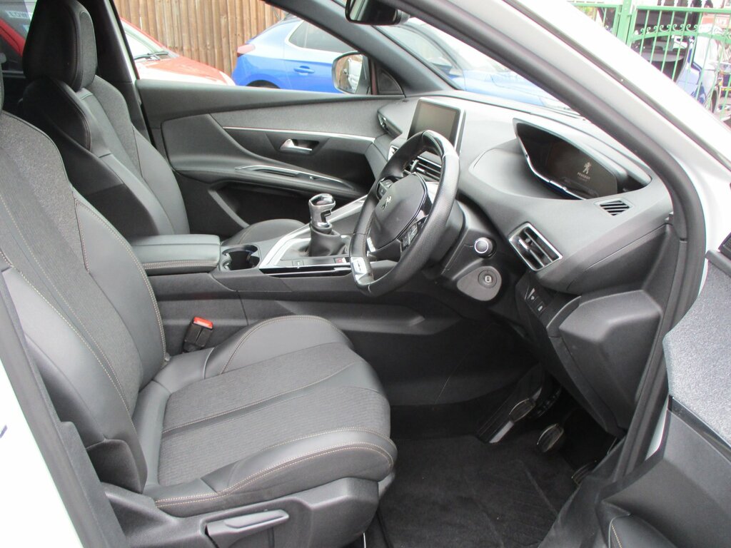 Peugeot 5008 1.5 Bluehdi Gt Line Suv Euro 6 White #2