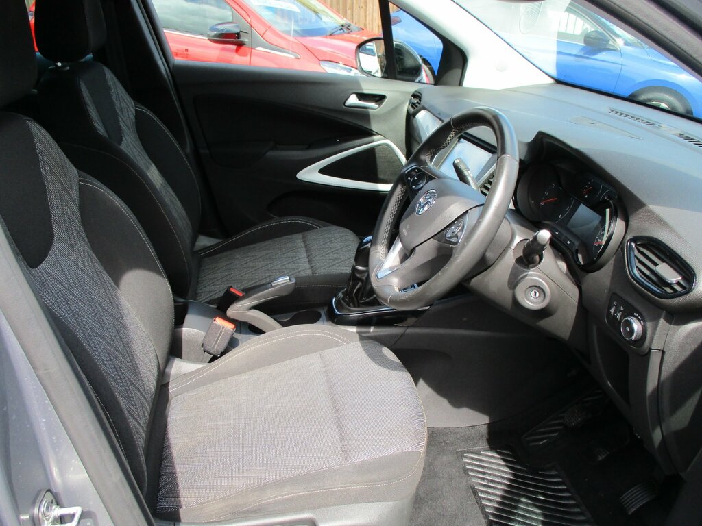 Vauxhall Crossland X 1.2 Griffin Suv Euro 6 Ss 83 BD70WFN Grey #2