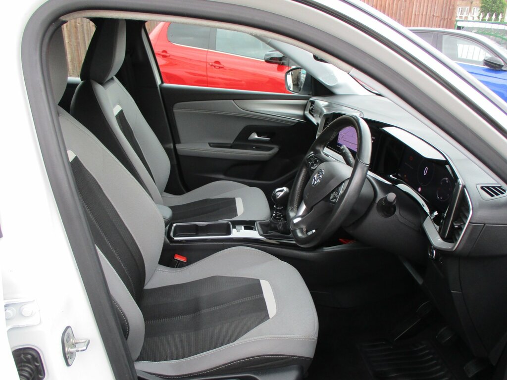 Vauxhall Mokka 1.2 Turbo Elite Premium Suv Euro WF22NVK White #2