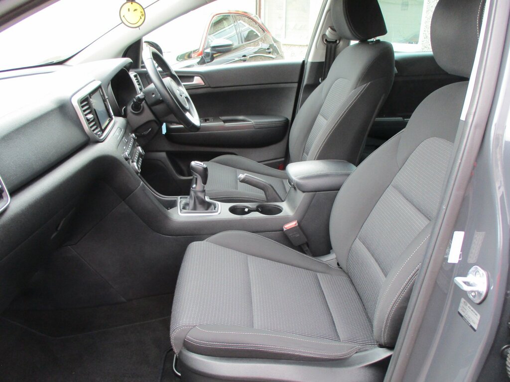 Kia Sportage 1.6 Gdi 2 Suv Euro 6 Ss 130 Grey #4
