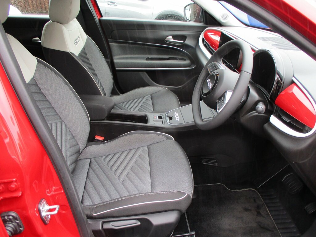 Fiat 600 1.2 Mhev Suv Hybrid E-dct Euro 6 Ss Red #2