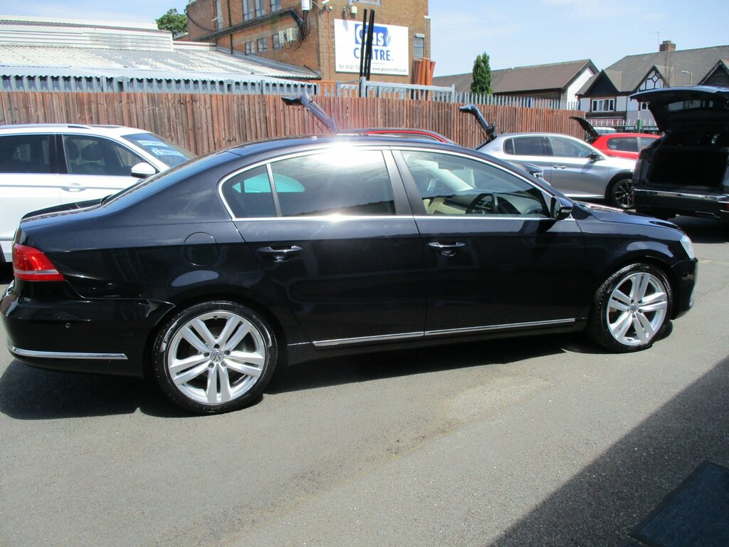 Volkswagen Passat 2.0 Tdi Bluemotion Tech R-line Silver #25