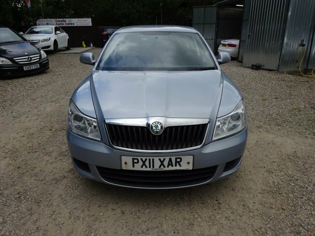 Skoda Octavia 1.6 Mpi Se Hatchback Blue #4