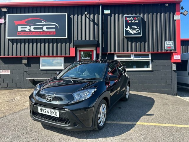 Toyota Aygo X 1.0 Vvt-i Pure Hatchback Black