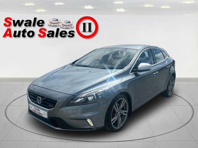 Volvo V40 2.0 D4 R-design Nav Grey