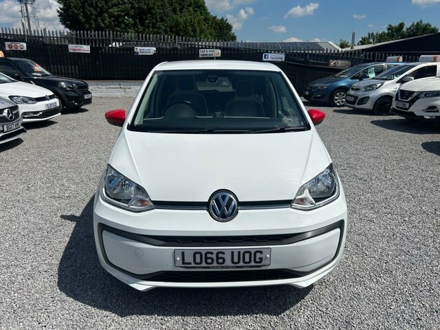 Volkswagen Up 1.0 Up Beats Hatchback LO66UOG White #2