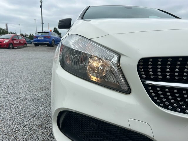 Mercedes-Benz A Class 1.6 A160 Amg Line White #3