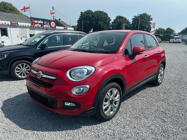 Fiat 500X 1.6 E-torq Pop Star Red