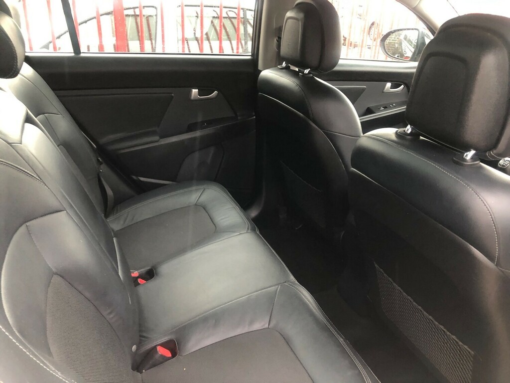 Kia Sportage 2 Black #10