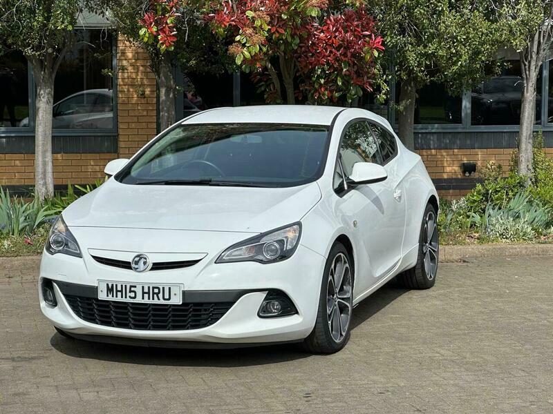 Vauxhall Astra GTC 1.4I Turbo Limited Edition MH15HRU White #4