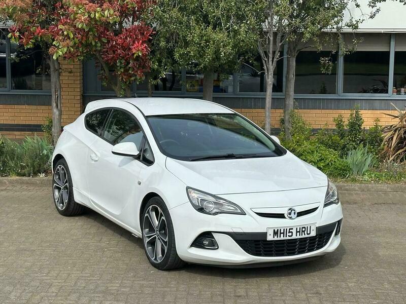 Vauxhall Astra GTC 1.4I Turbo Limited Edition MH15HRU White #6