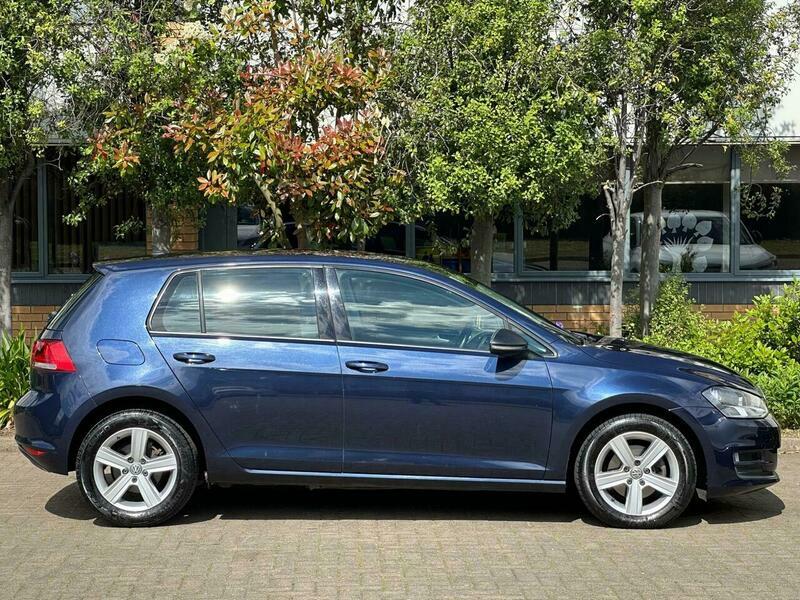 Volkswagen Golf 1.6 Tdi Bluemotion Tech ML66LLG Blue #3