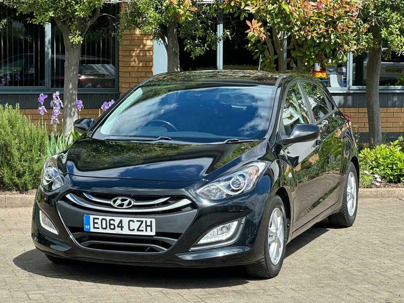 Hyundai I30 1.6 Crdi Blue Drive Black #4