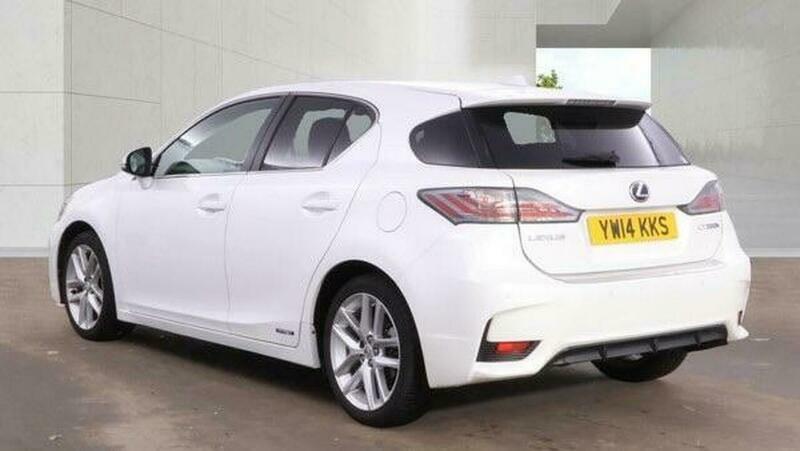 Lexus CT 1.8 200H Advance Cvt White #4