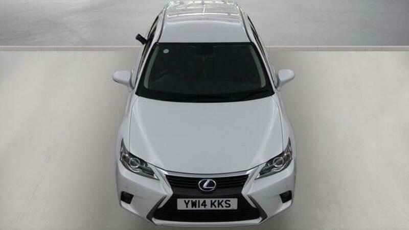 Lexus CT 1.8 200H Advance Cvt White #2