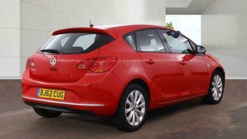 Vauxhall Astra 1.4 16V Active Euro BJ62CUG Red #4