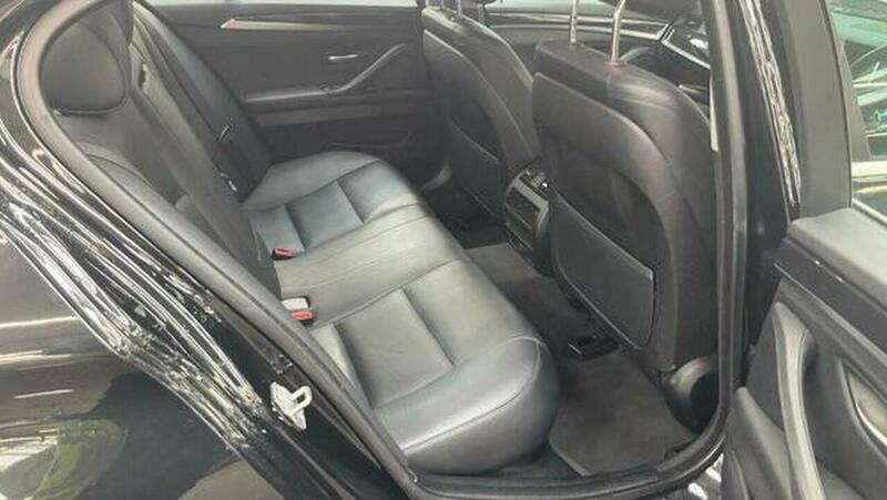 BMW 5 Series Black #9