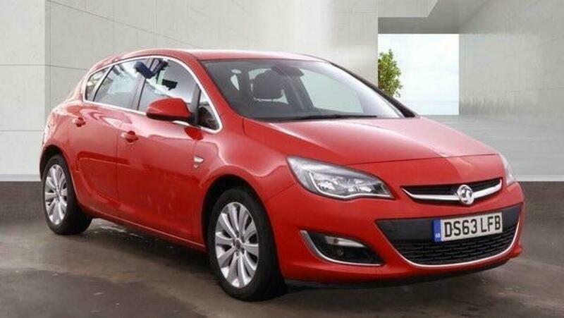 Vauxhall Astra 1.6 16V Se Euro Red