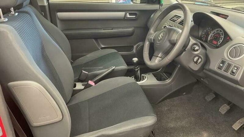 Suzuki Swift 1.3 Sz2 One Ownergreat History White #10