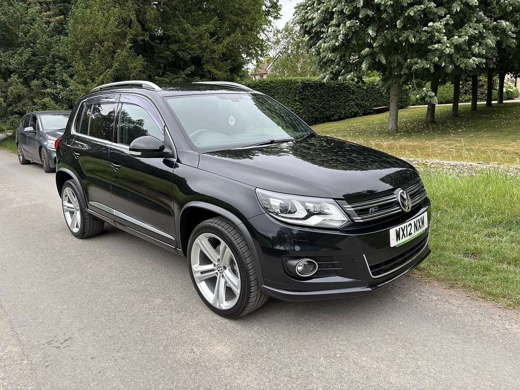 Volkswagen Tiguan R Line Tsi 4Motion Dsg U556620 Black #3