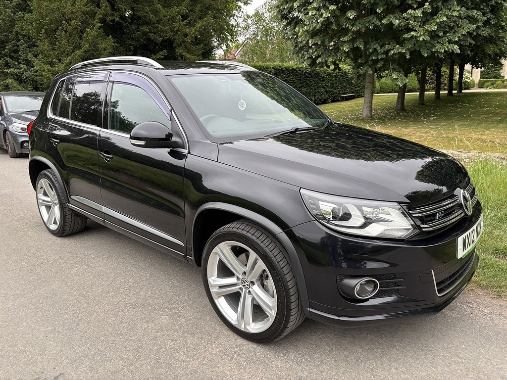 Volkswagen Tiguan R Line Tsi 4Motion Dsg U556620 Black #2