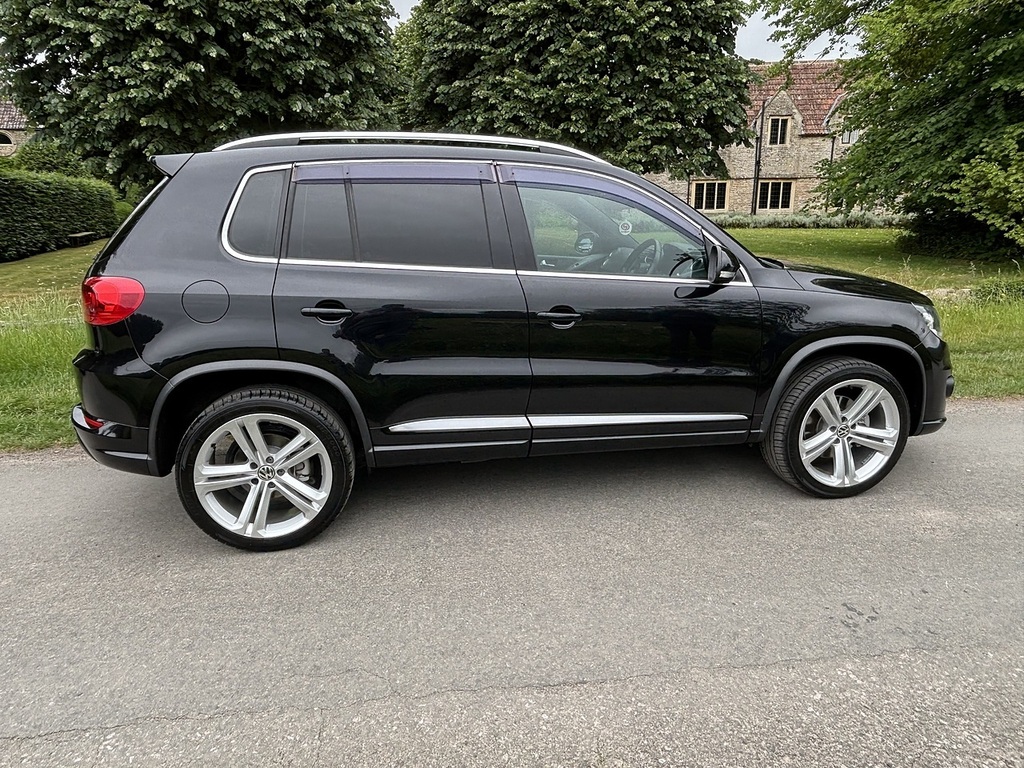 Volkswagen Tiguan R Line Tsi 4Motion Dsg U556620 Black #6