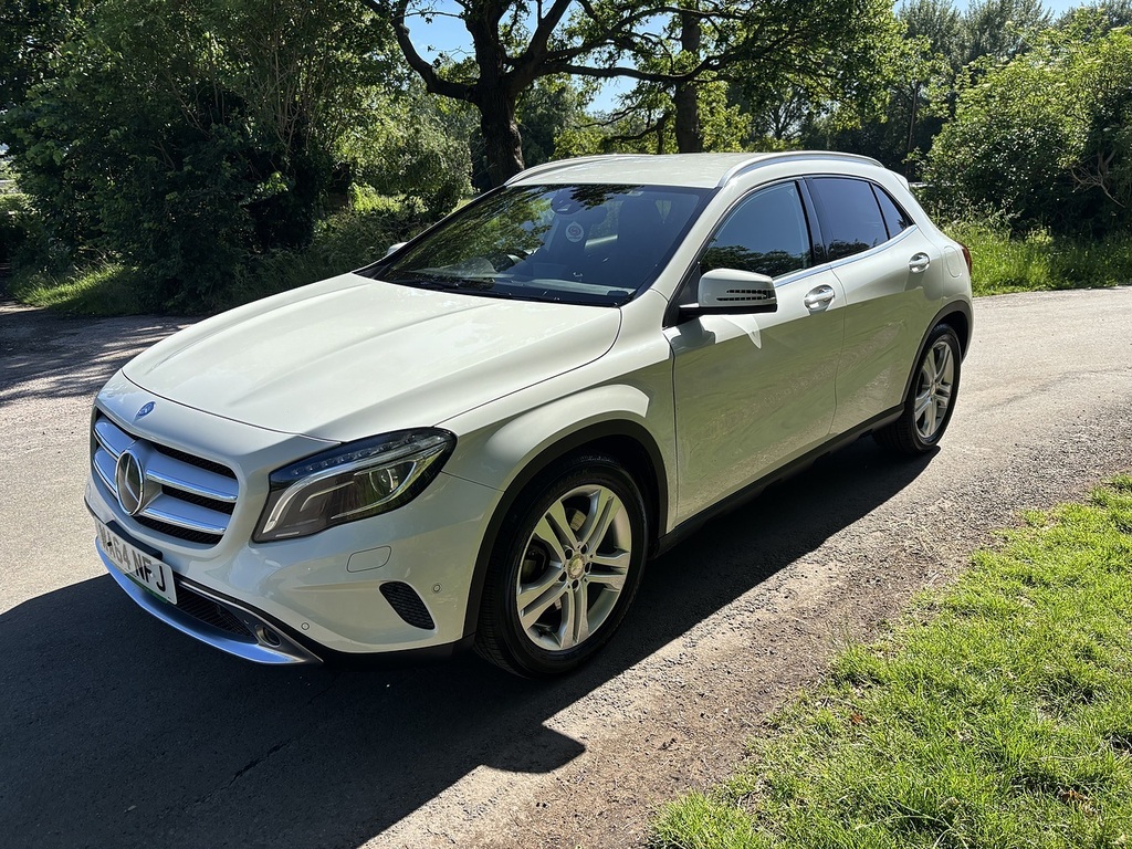 Mercedes-Benz GLA Class Gla 250 4Matic Sport U556615 White #3