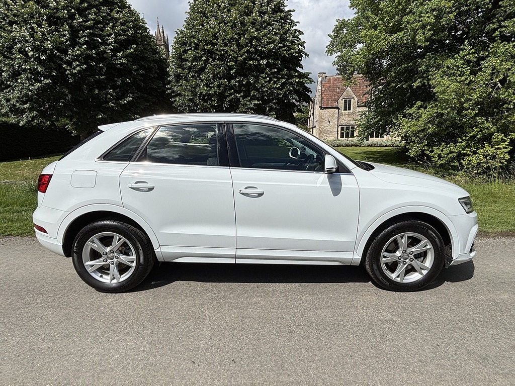 Audi Q3 Tfsi Quattro Se U556531 White #4