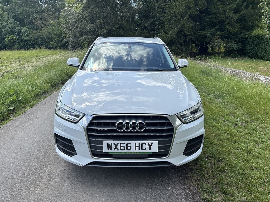 Audi Q3 Se Tdi Black #9