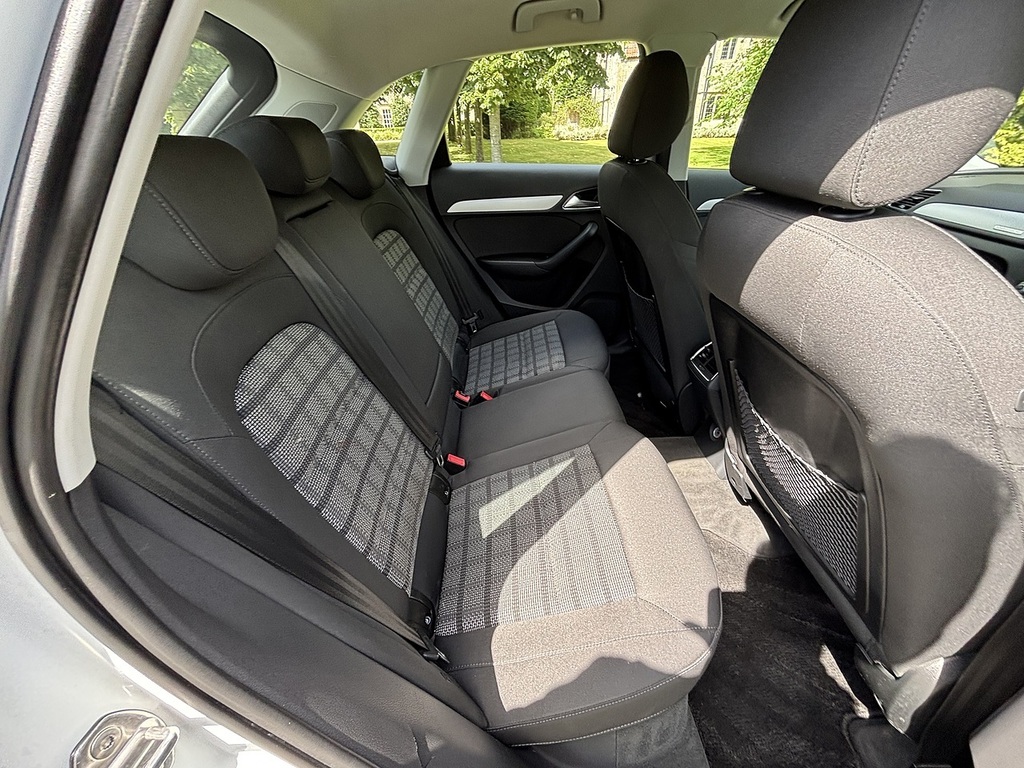 Audi Q3 Se Tdi Black #25