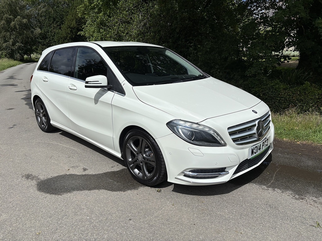 Mercedes-Benz B Class B180 Blueefficiency Sport U556602 White #2
