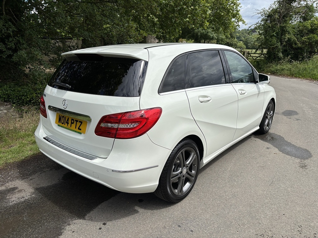 Mercedes-Benz B Class B180 Blueefficiency Sport U556602 White #6
